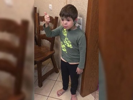 Видео, взорвавшее Сеть: мальчик возмущен папиным поступком, и вот почему… Видео, взорвавшее Сеть: мальчик возмущен папиным поступком, и вот почему…