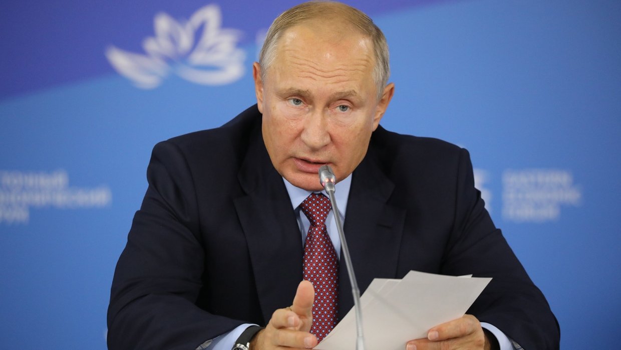 Путин напомнил об «уроках Мюнхенской сделки» в мировой политике