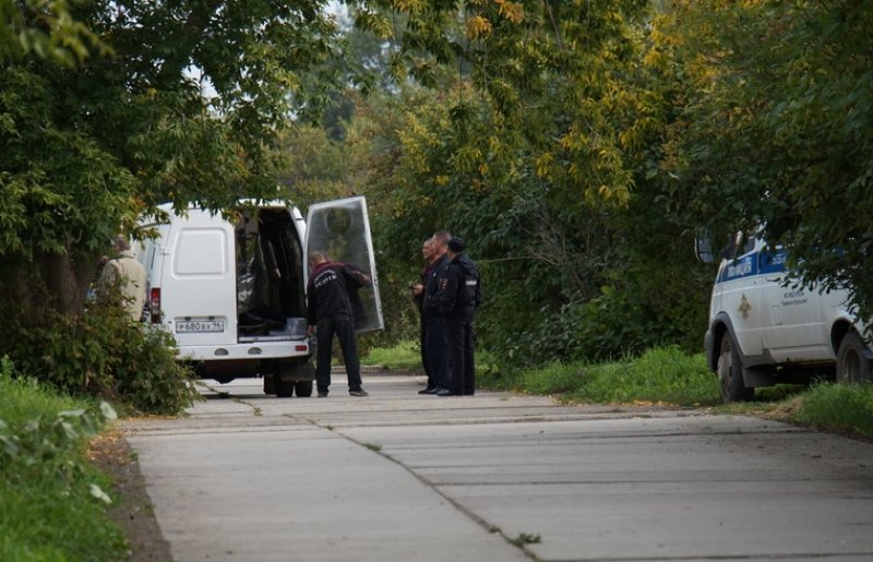 Избитый труп 38-летнего мужчины нашли в одной из квартир Ленобласти