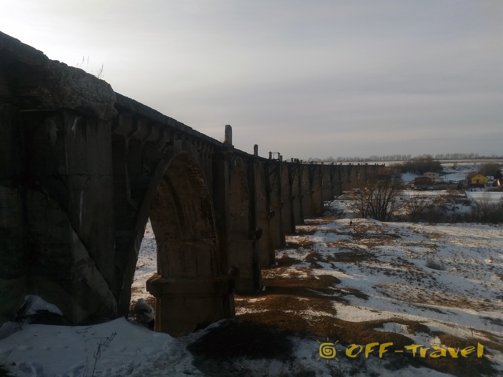 Мокринский железнодорожный мост Мокринский железнодорожный мост