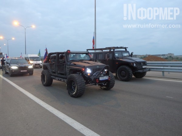 Эксклюзивные кадры запуска автомобильного движения на Крымском мосту