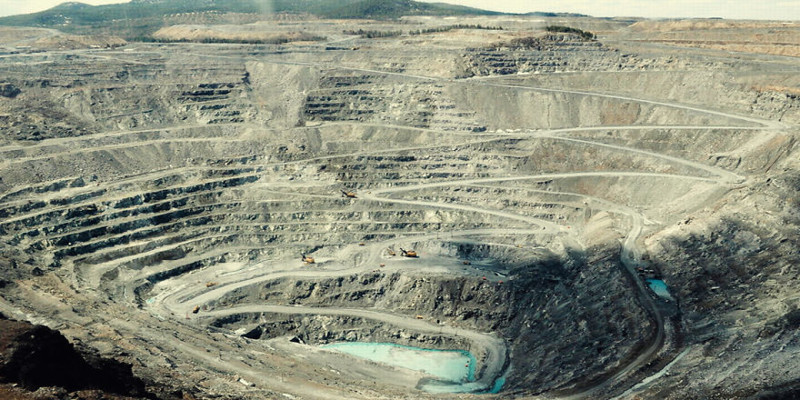 Асбестовые шахты в Канаде география, земля, опасные места, планета, путешествия