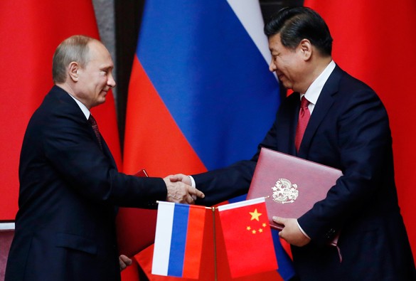Россиянам и Путину пришел новогодний привет из Китая
