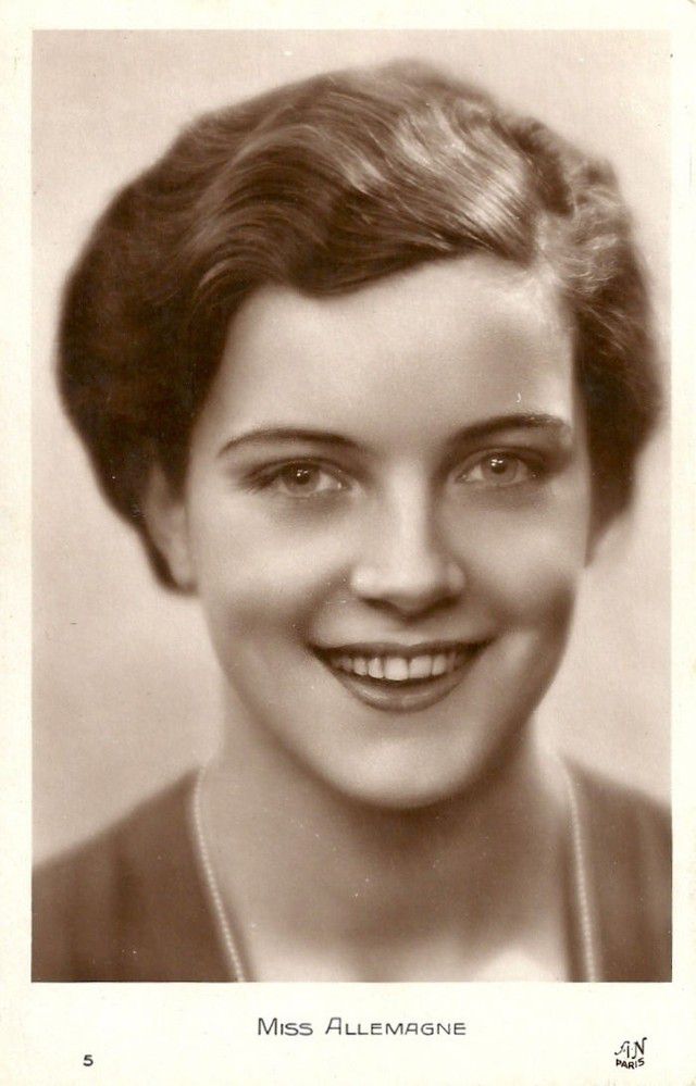     1930 , ,  