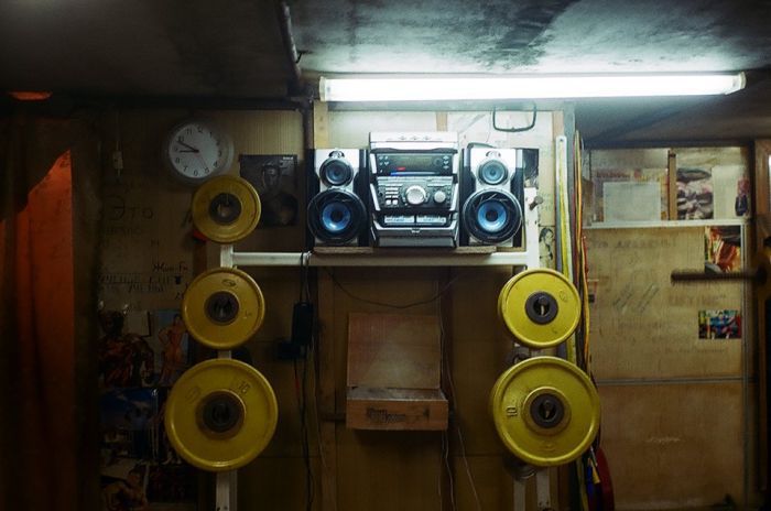 Москва, подвал