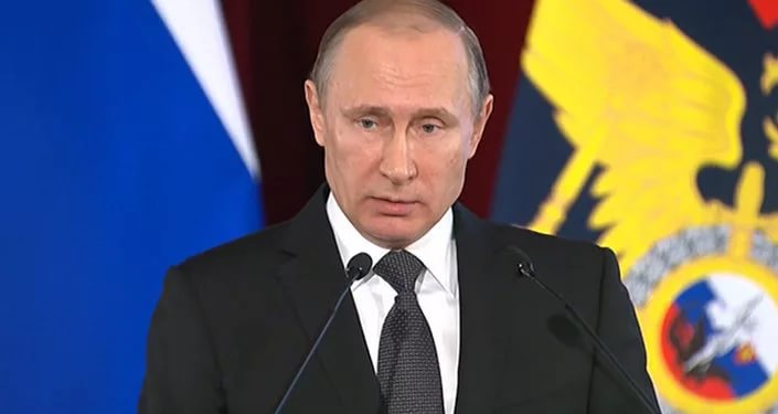 "Не говорит, а делает": Владимир Путин ужесточил борьбу с мигрантами "Не говорит, а делает": Владимир Путин ужесточил борьбу с мигрантами