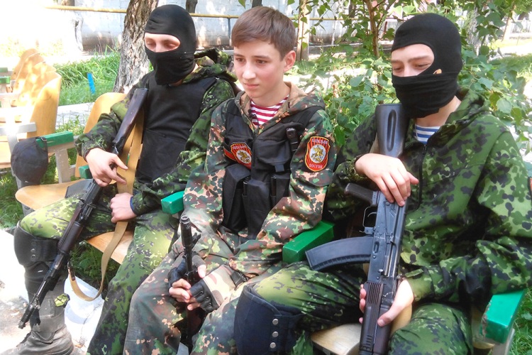 «Нам отступать некуда» — командиру роты 15 лет