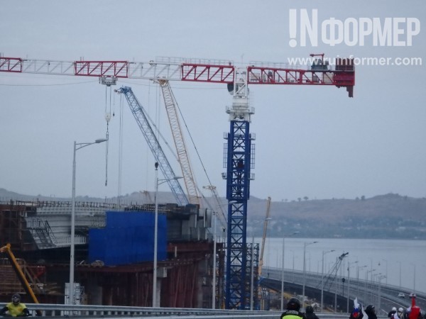 Эксклюзивные кадры запуска автомобильного движения на Крымском мосту