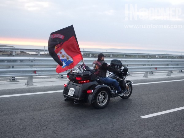 Эксклюзивные кадры запуска автомобильного движения на Крымском мосту