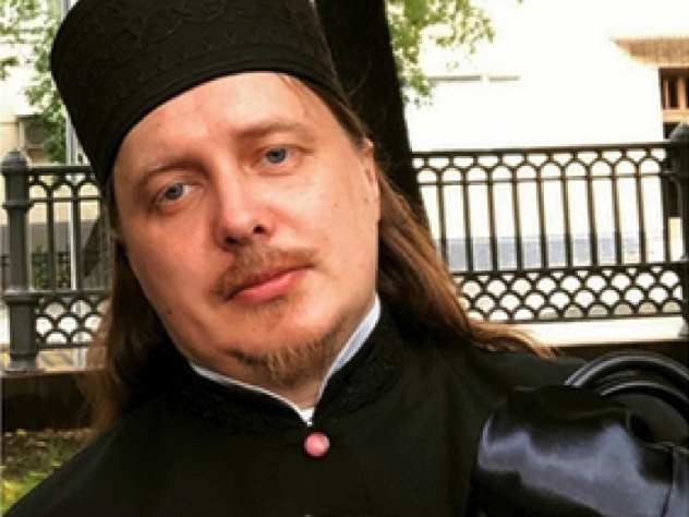 Тверской священник объяснил, откуда взял деньги на «Гуччи»