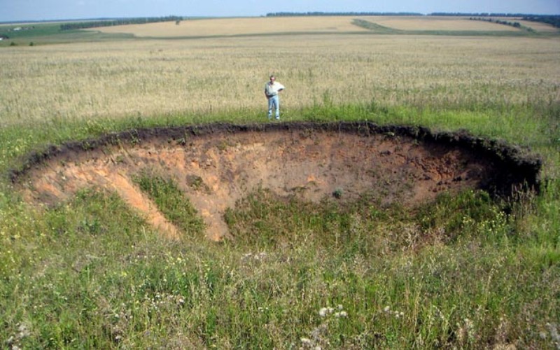 10 аномальных зон на карте России (10 фото)