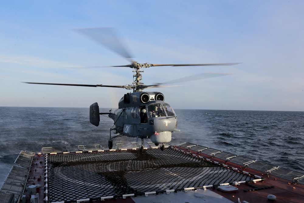 Универсальные вертолетоносцы начнут строить в России после 2020 года