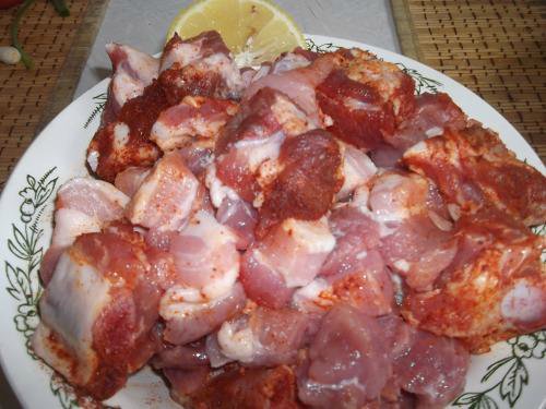 Тушёное мясо в кисло-сладком соусе