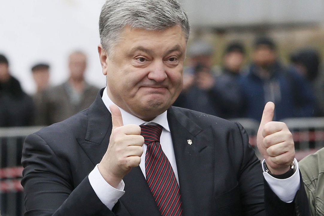 Порошенко провел «дебаты» с самим собой Порошенко провел «дебаты» с самим собой