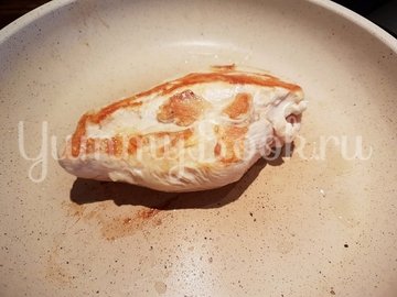 Кукурузная каша с курицей и грибами - шаг 2