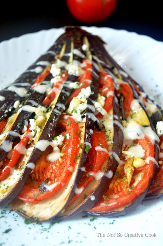 Вкуснятина из баклажанов с помидором и сыром: классика в новых 10 формах Вкуснятина из баклажанов с помидором и сыром: классика в новых 10 формах