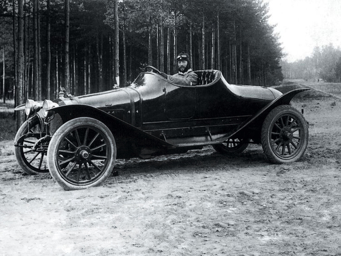 Руссо-Балт С24/55, подготовка к Ралли Монте Карло, 1911 год. Руссо-Балт С24/55, подготовка к Ралли Монте Карло, 1911 год.