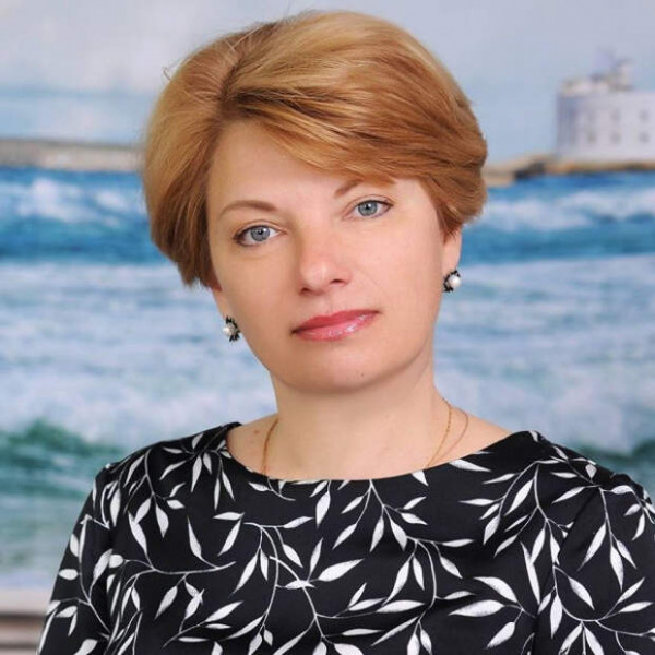 С днём рождения, прекрасный директор и чудесная женщина!
