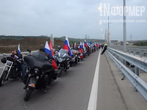 Эксклюзивные кадры запуска автомобильного движения на Крымском мосту