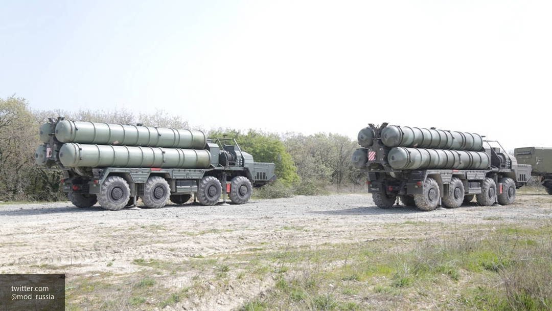 Российские С-400 уничтожили условного противника в небе над Балтикой Российские С-400 уничтожили условного противника в небе над Балтикой