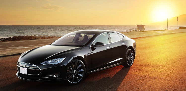 В Китае клиенты могут обменять старое авто на электрокар Tesla Model S