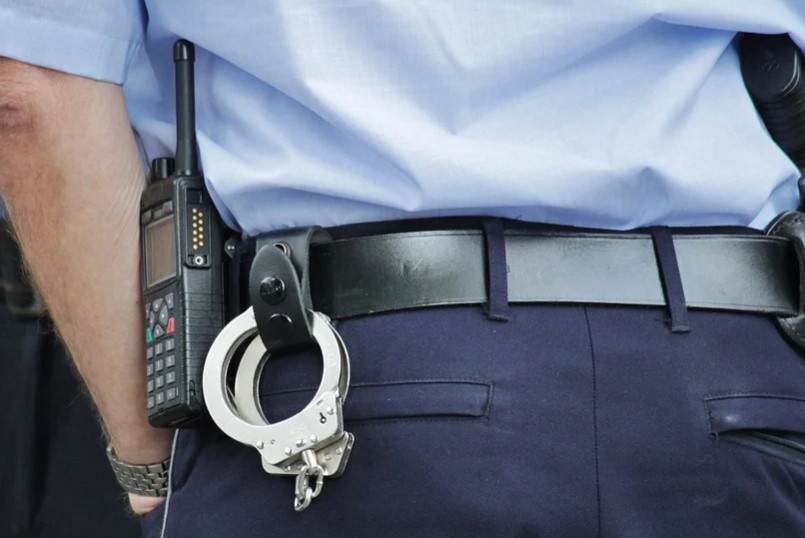 Полицейский Лефортова задержал приезжего, подозреваемого в краже