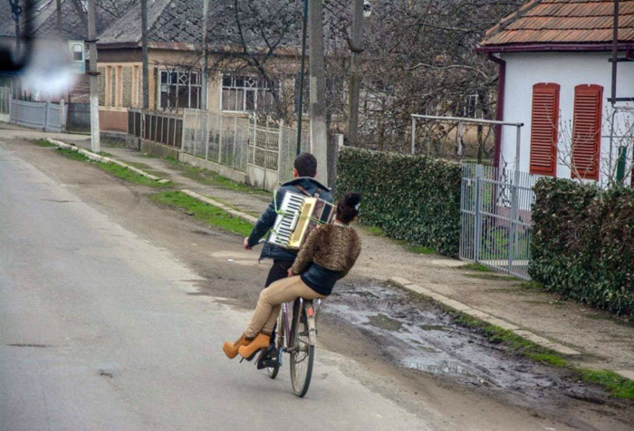 С принцессой на пляски. С принцессой на пляски.