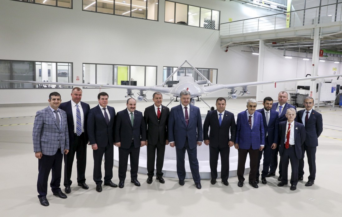 Украина приобрела шесть турецких разведывательно-ударных БЛА Bayraktar TB2 и вооружение к ним