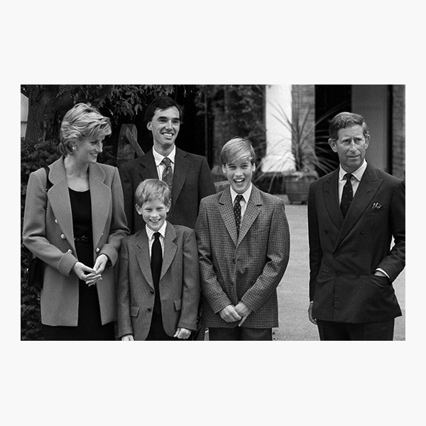 Диана, принцесса Уэльская, и Чарльз, принц Уэльский, с сыновьями Гарри и Уильямом