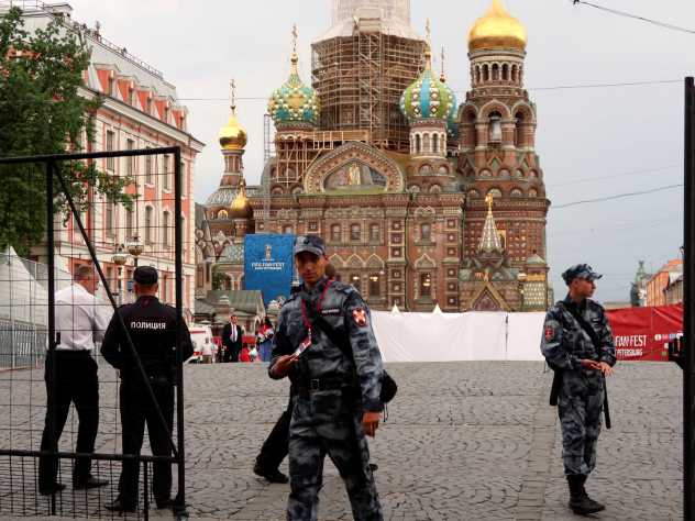 В Москве арестовали четырех приехавших на ЧМ зарубежных фанатов