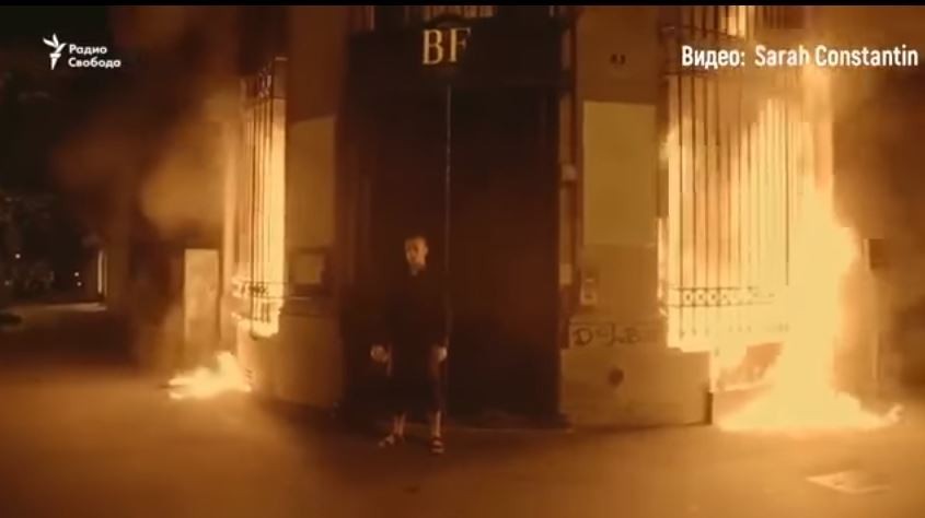 Павленского выпустили из французской тюрьмы Павленского выпустили из французской тюрьмы