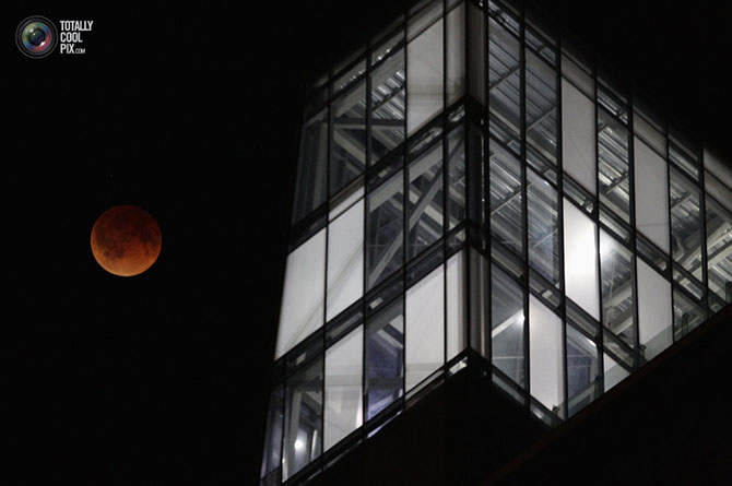 Как проходило полное лунное затмение