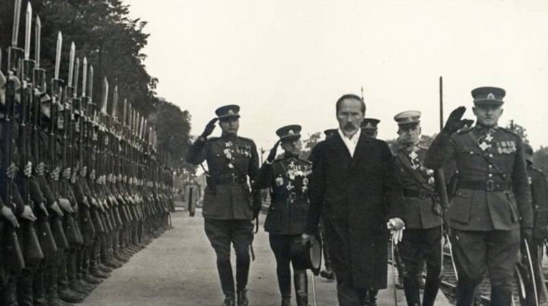 Великая чистка: борьба с литовскими "лесными братьями" Великая чистка: борьба с литовскими "лесными братьями"