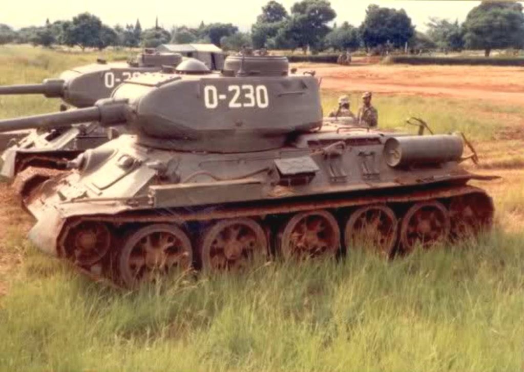 Т-34. Африка африка, т-34, танк