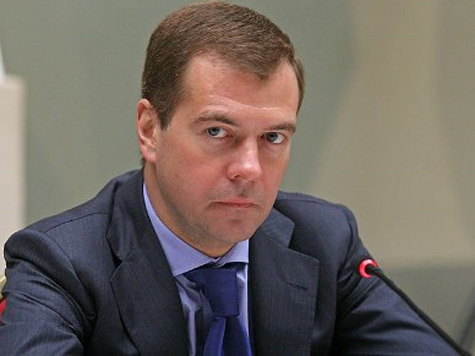 Итогом межклановой войны станет отставка Медведева