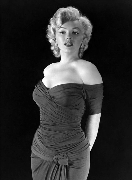 Идеал женщины в разные времена Идеал женщины в разные времена