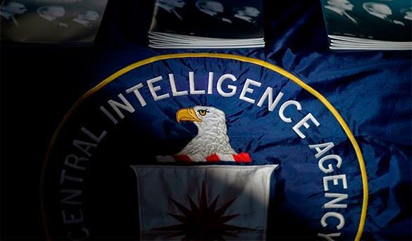 Россиянин "развел" разведку США на 100 тысяч долларов Россиянин "развел" разведку США на 100 тысяч долларов