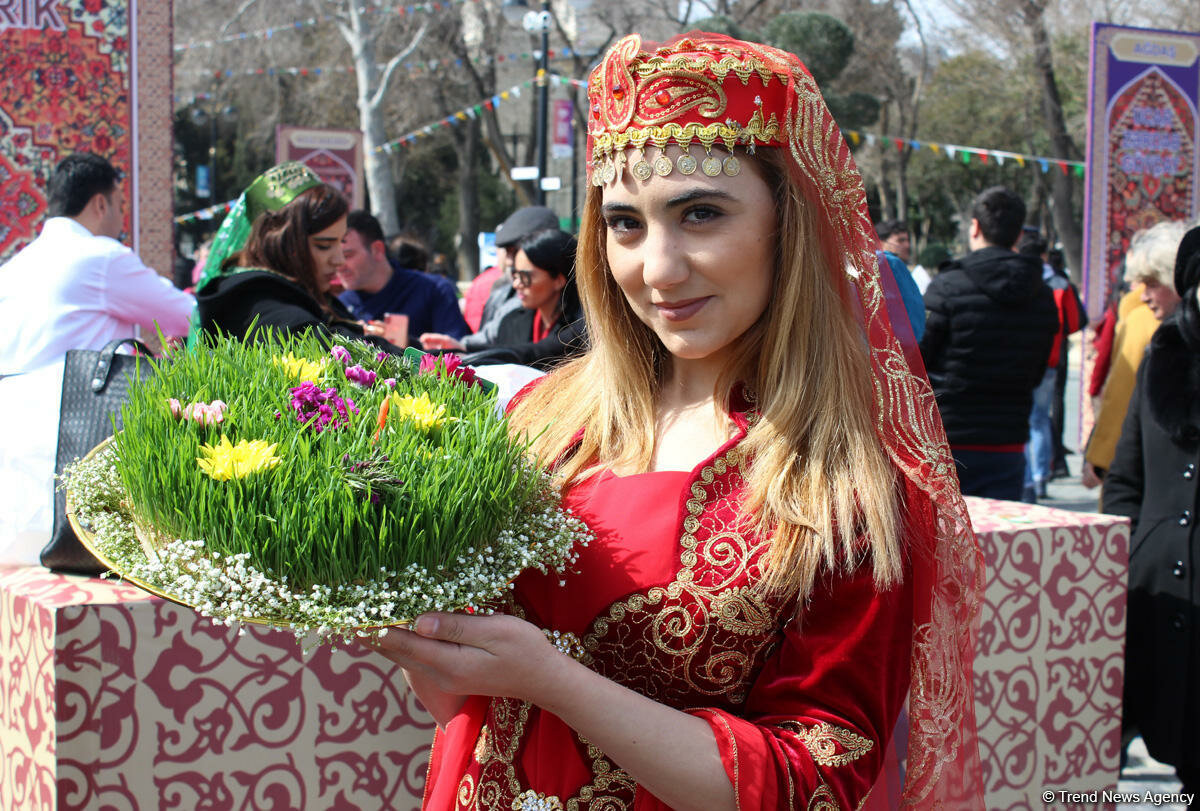 От Новруза до Рождества: 8 старейших праздников в мире