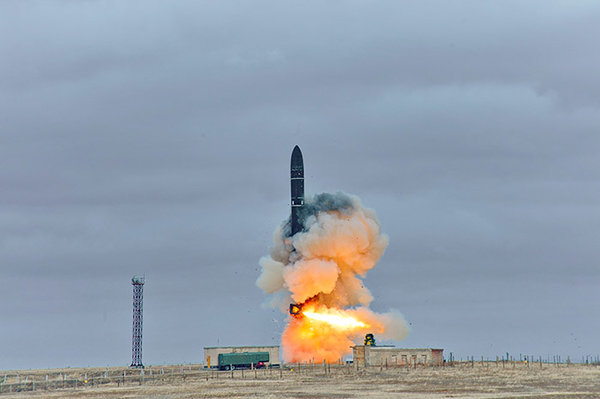 Секретный комплекс «Мозырь»: даже 10 ядерных боеголовок США не смогут уничтожить шахты с ракетами России Секретный комплекс «Мозырь»: даже 10 ядерных боеголовок США не смогут уничтожить шахты с ракетами России