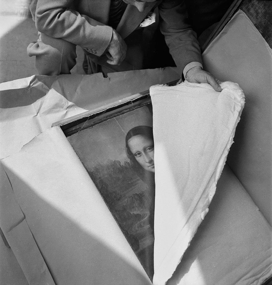 Архивные фотографии, которые запечатлели редкие исторические моменты Архивные фотографии, которые запечатлели редкие исторические моменты