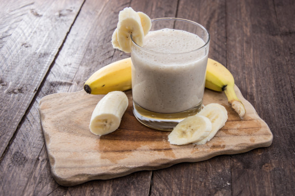 bananovaya-smes-i-banan-na-doshchechke-600x399 (600x399, 164Kb)