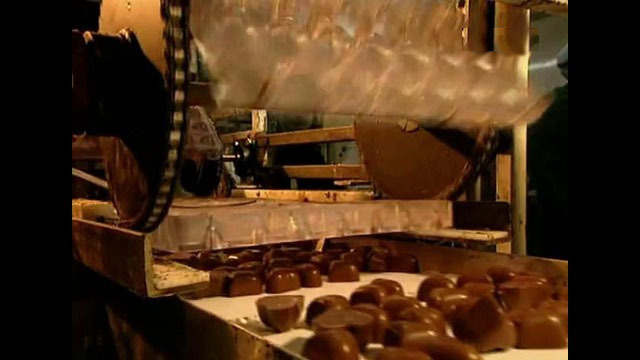 Сотрудники липецкой фабрики "Рошен" обратились с письмом к покупателям Сотрудники липецкой фабрики "Рошен" обратились с письмом к покупателям