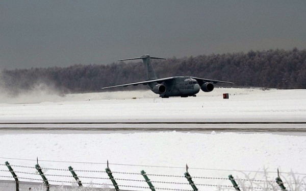 В Японии продолжаются испытания самолета Kawasaki C-2