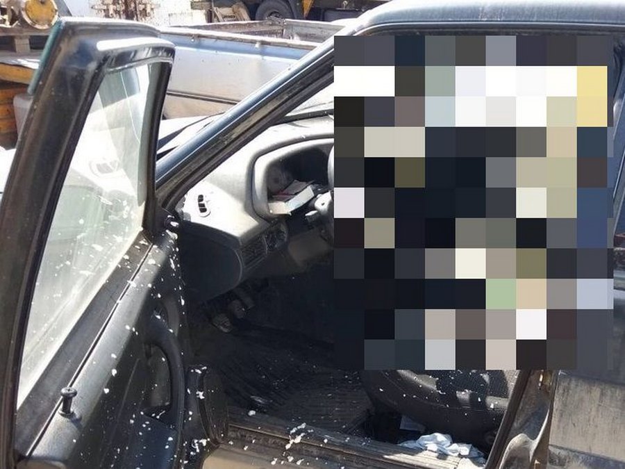 Что может монтажная пена в авто на жаре