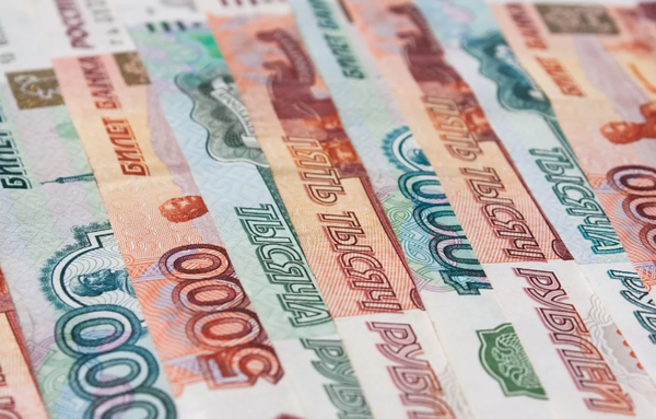 Как каждый из работающих россиян будет дополнительно платить 6% от зарплаты в счет своей будущей пенсии. Как каждый из работающих россиян будет дополнительно платить 6% от зарплаты в счет своей будущей пенсии.