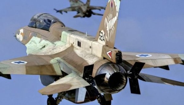 «Сирийское возмездие»: Россия может ответить на удар Израиля по авиабазе гиперзвуковым «Кинжалом» «Сирийское возмездие»: Россия может ответить на удар Израиля по авиабазе гиперзвуковым «Кинжалом»