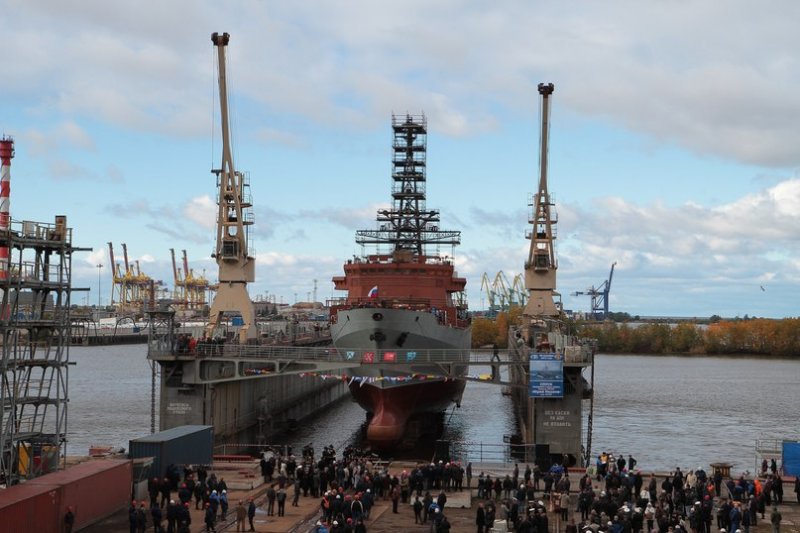 Секретное оружие у берегов Сирии. О том, как русские моряки прослушивают корабли ВМС США