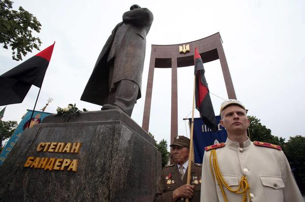 Украина: Дня Победы не будет, как не было освобождения от фашистских захватчиков