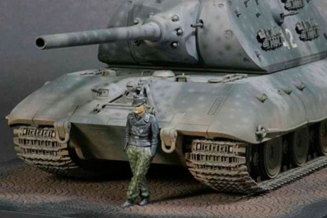 Перспективная разработка Е-100. Перспективная разработка Е100