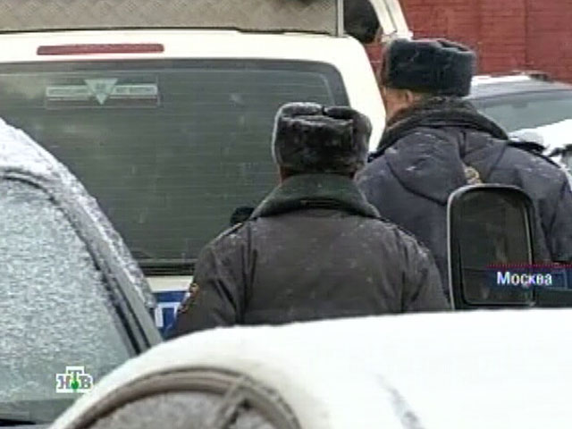 Полиция задержала 36 человек, включая и члена Координационного совета оппозиции Алексея Гаскарова. Впрочем, к утру воскресенья всех задержанных отпустили, причем в статусе свидетелей